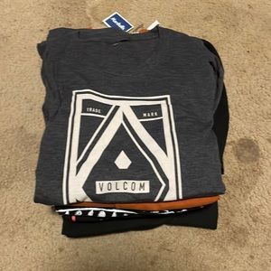 Assorted LG t shirt sleeve T shirts